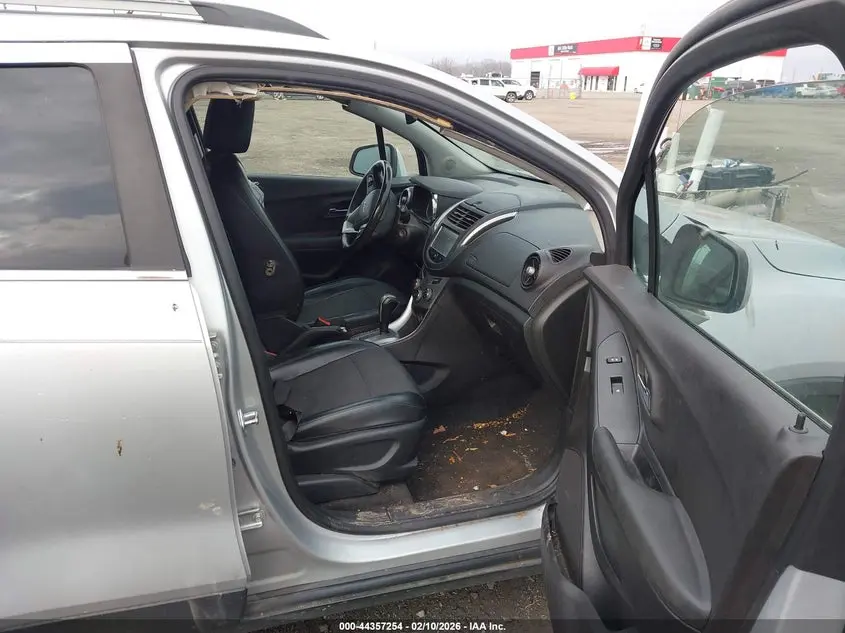 2016 CHEVROLET TRAX LT