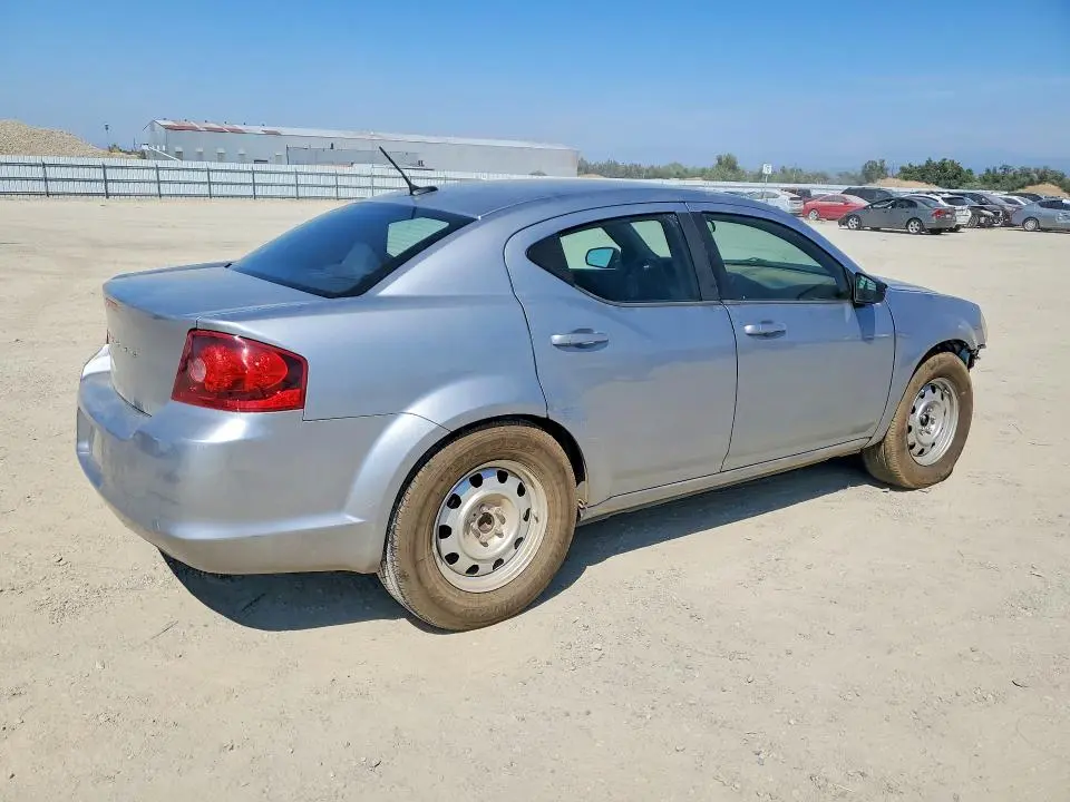 2014 DODGE AVENGER SE  