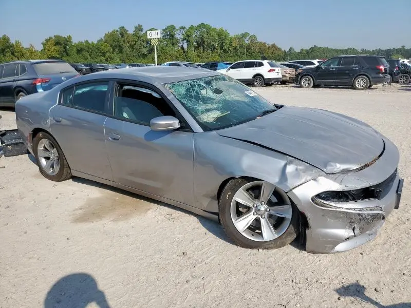 2016 DODGE CHARGER SXT  