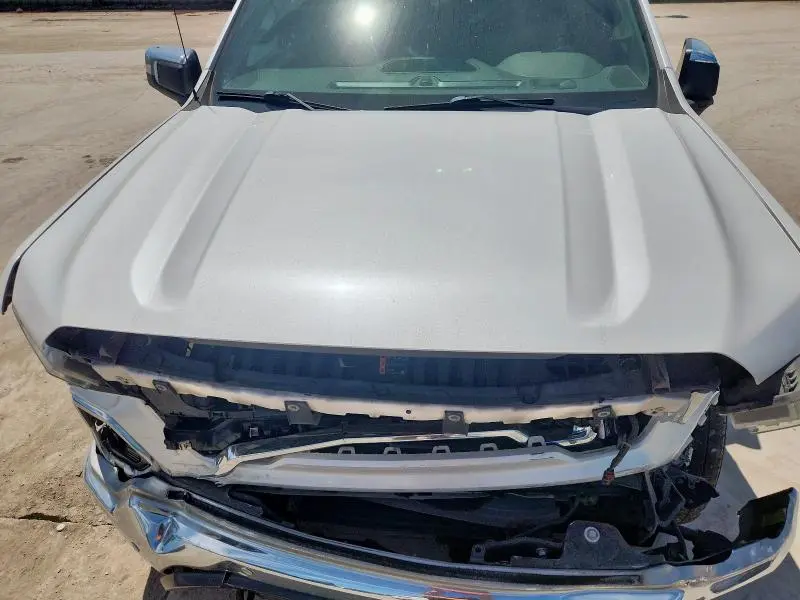 2019 GMC SIERRA K1500 SLT  
