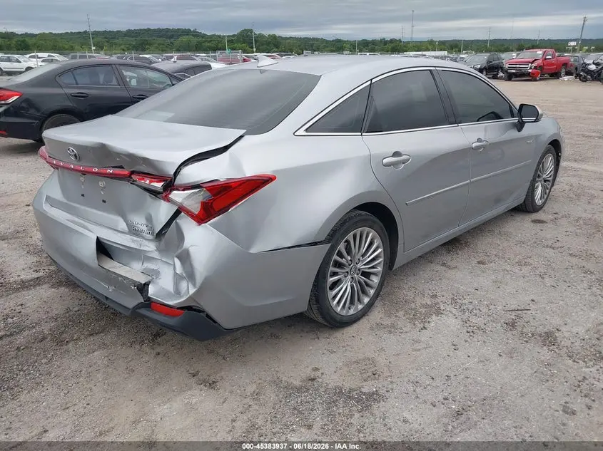2020 TOYOTA AVALON HYBRID LIMITED