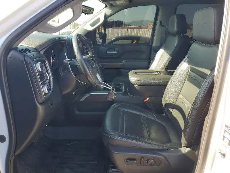 2020 GMC SIERRA K3500 DENALI  