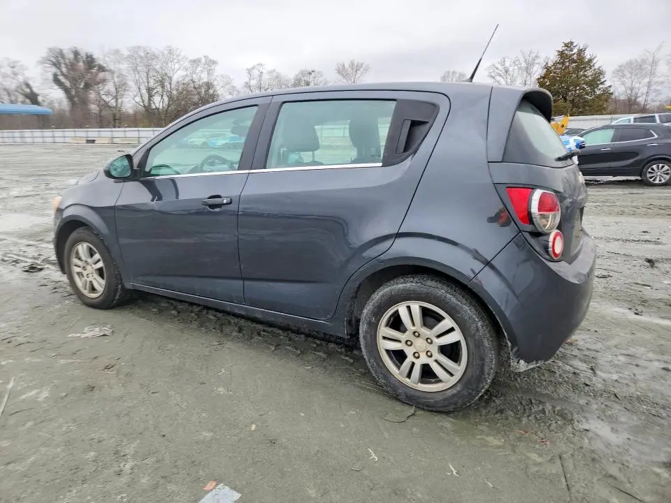 2014 CHEVROLET SONIC LT  