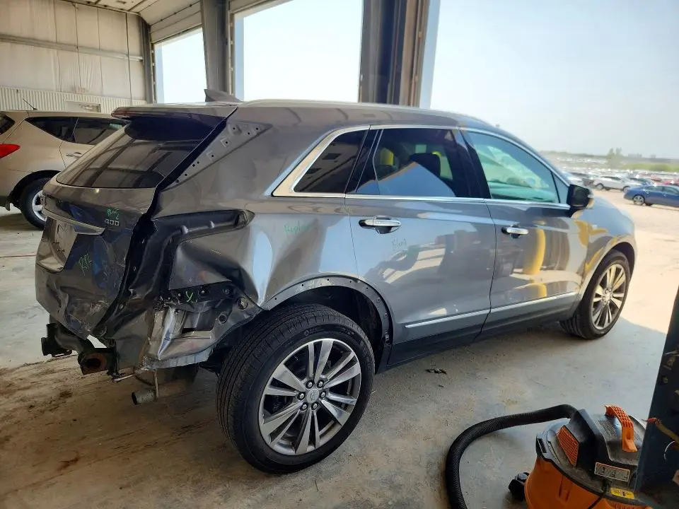 2021 CADILLAC XT5 PLATINUM PREMIUM LUXURY  