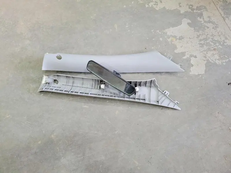 2011 HYUNDAI SANTA FE SE  