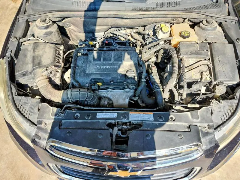2015 CHEVROLET CRUZE LT  
