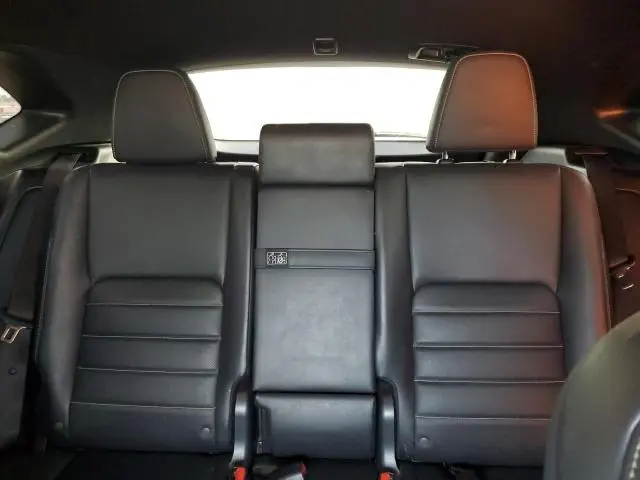 2015 LEXUS NX 200T  