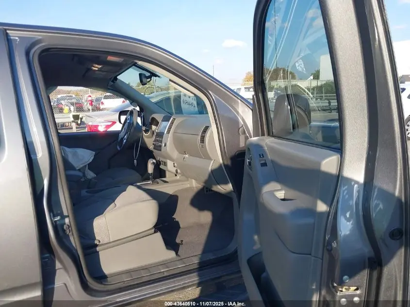 2019 NISSAN FRONTIER SV