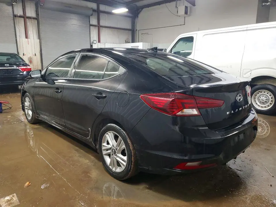 2019 HYUNDAI ELANTRA SEL  