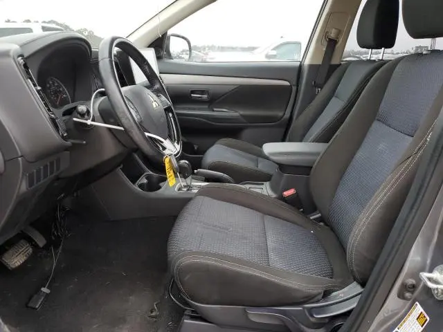 2016 MITSUBISHI OUTLANDER ES  