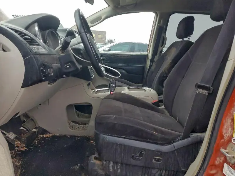 2011 DODGE GRAND CARAVAN CREW  