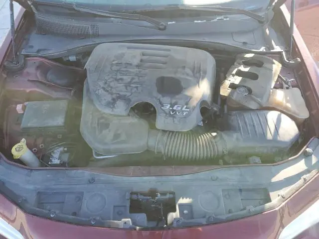 2019 CHRYSLER 300 LIMITED  