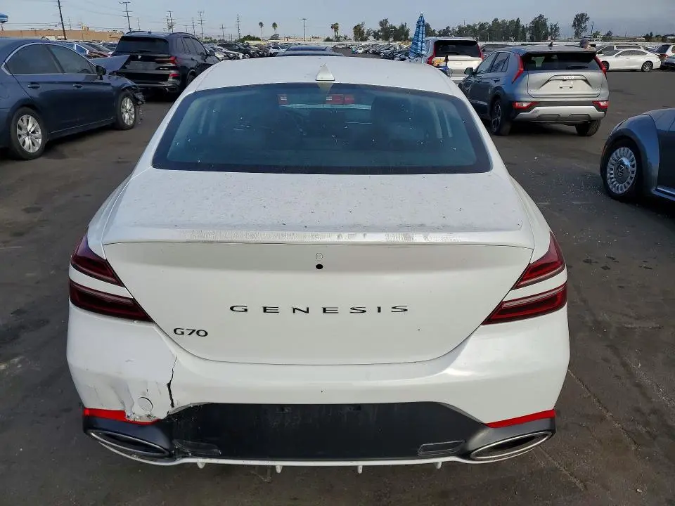2026 GENESIS G70 2.5T STANDARD  