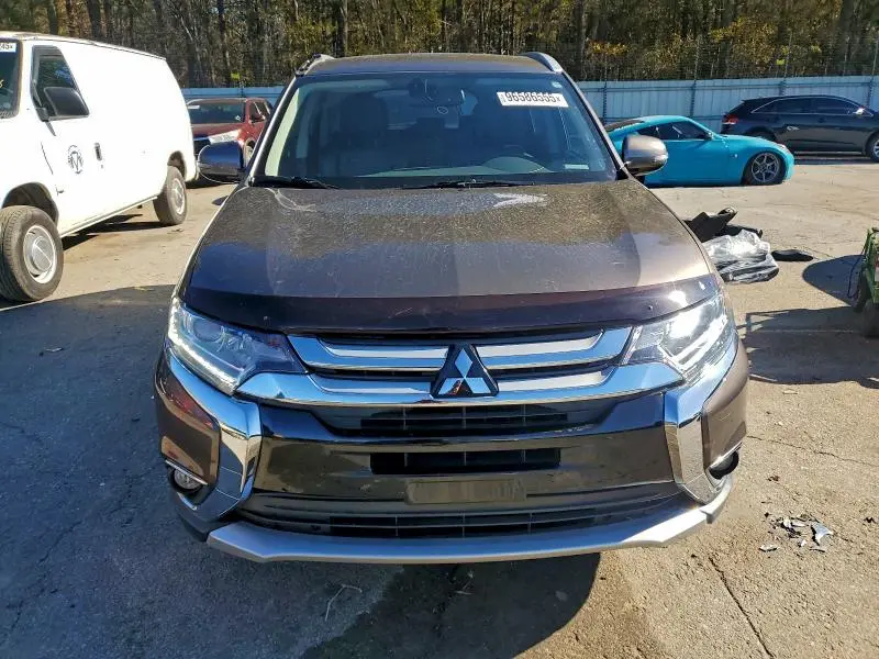 2017 MITSUBISHI OUTLANDER SE  