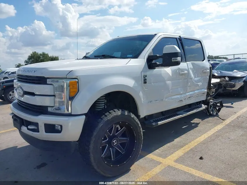 2017 FORD F-250 LARIAT