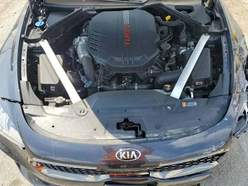 2020 KIA STINGER GT1  