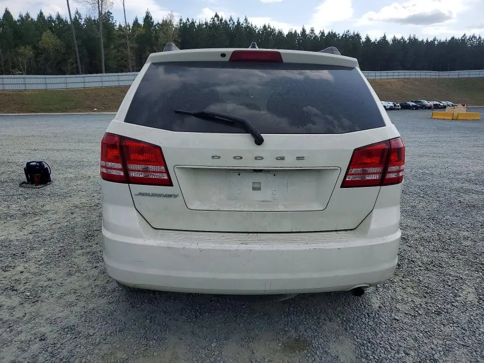 2018 DODGE JOURNEY SE  