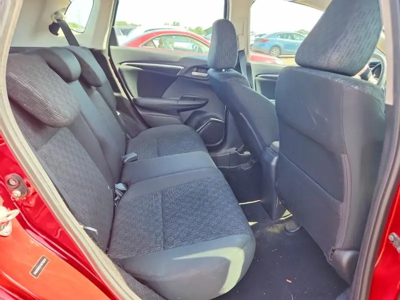 2015 HONDA FIT LX  