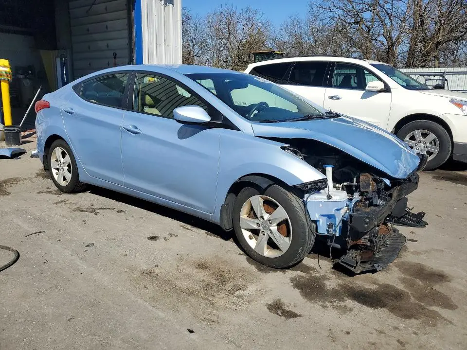 2012 HYUNDAI ELANTRA GLS  