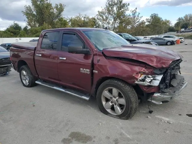 2016 RAM 1500 SLT  