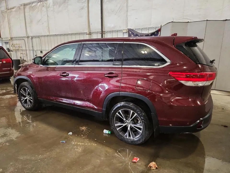 2019 TOYOTA HIGHLANDER LE PLUS  