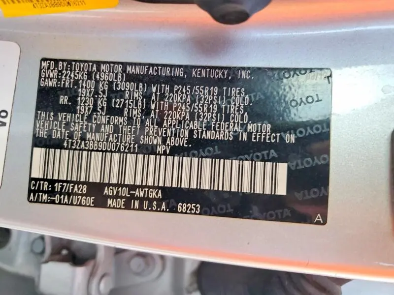 2013 TOYOTA VENZA LE  