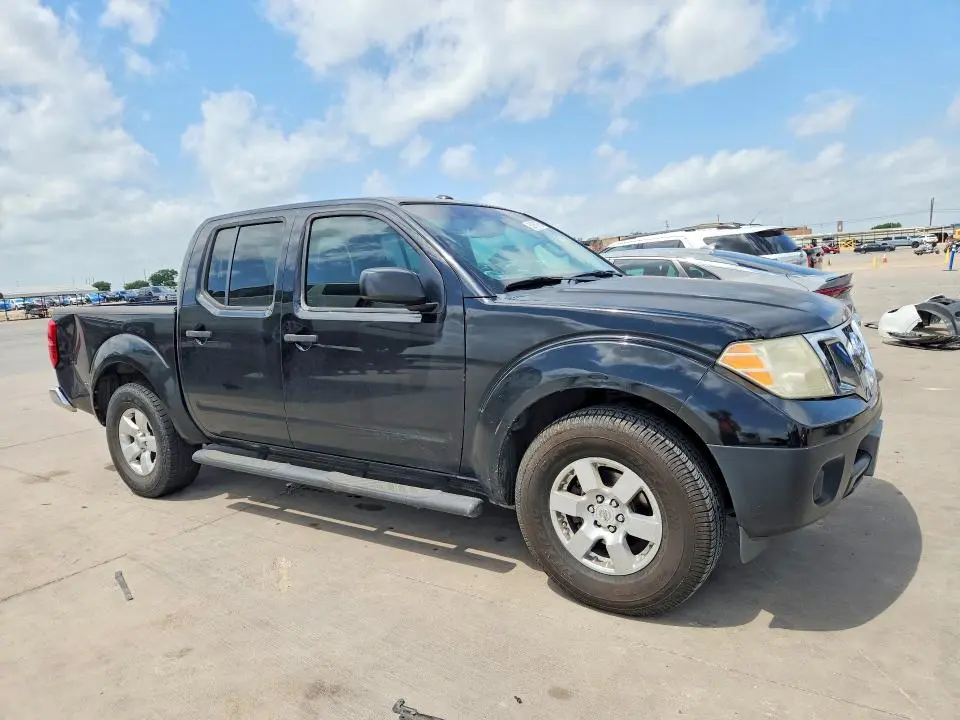2012 NISSAN FRONTIER S  