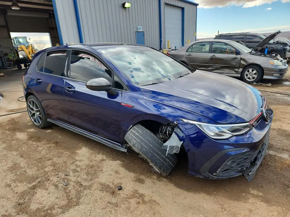 2022 VOLKSWAGEN GTI S  