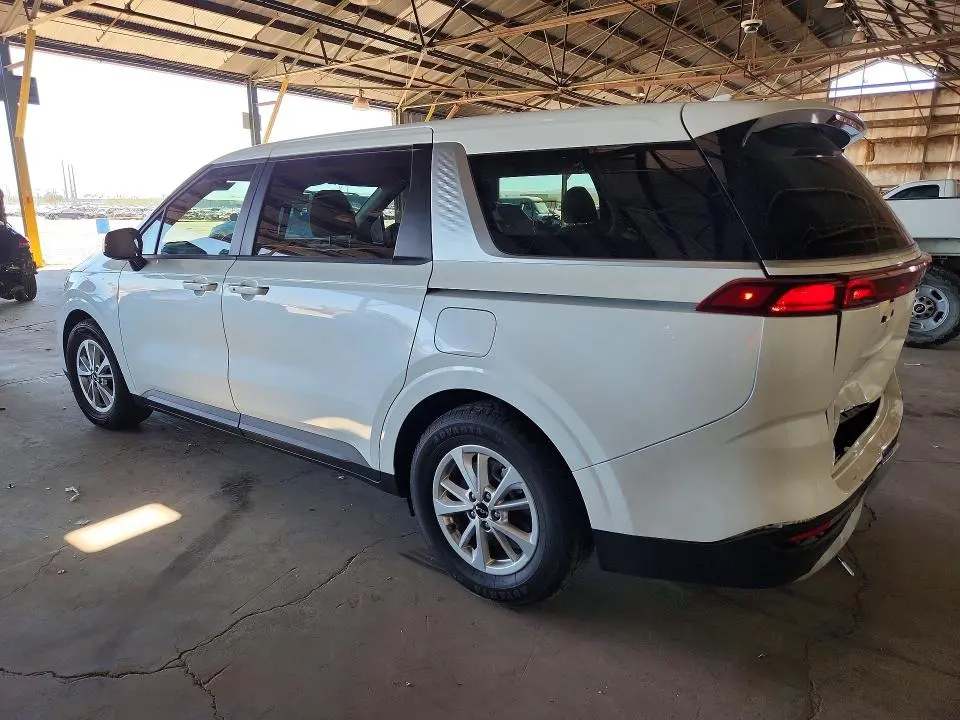 2023 KIA CARNIVAL LX  