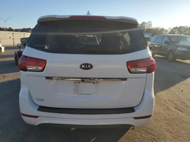 2016 KIA SEDONA L  
