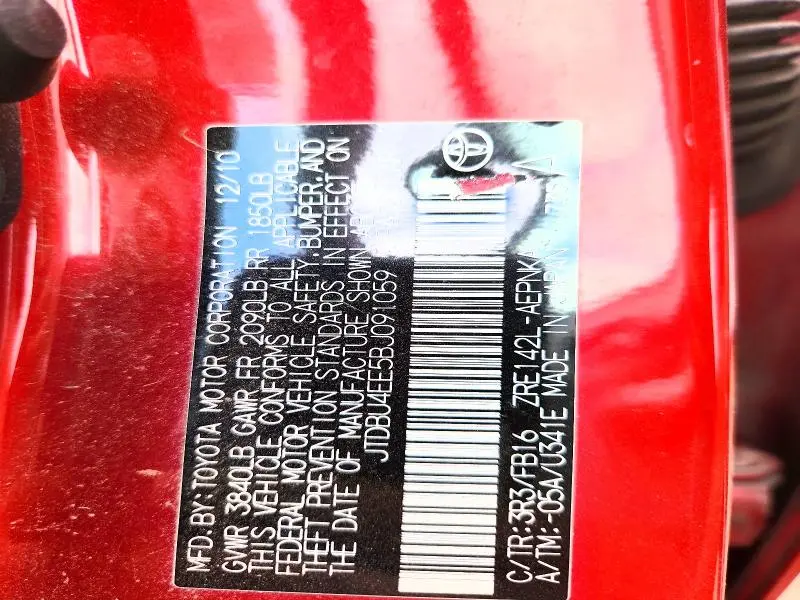 2011 TOYOTA COROLLA LE  