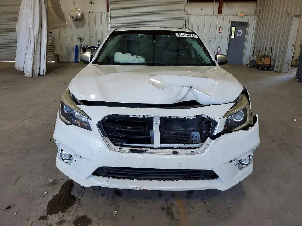 2018 SUBARU LEGACY SPORT  
