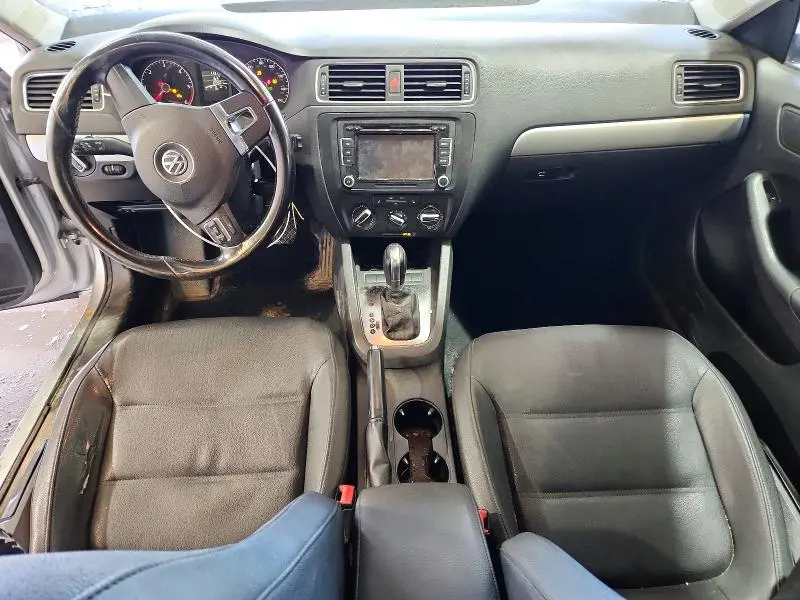 2011 VOLKSWAGEN JETTA TDI  