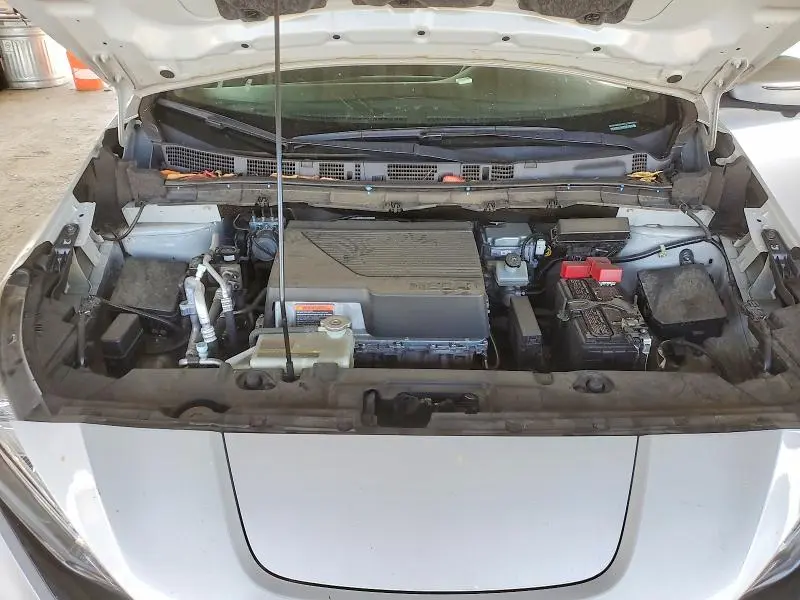 2019 NISSAN LEAF S PLUS  