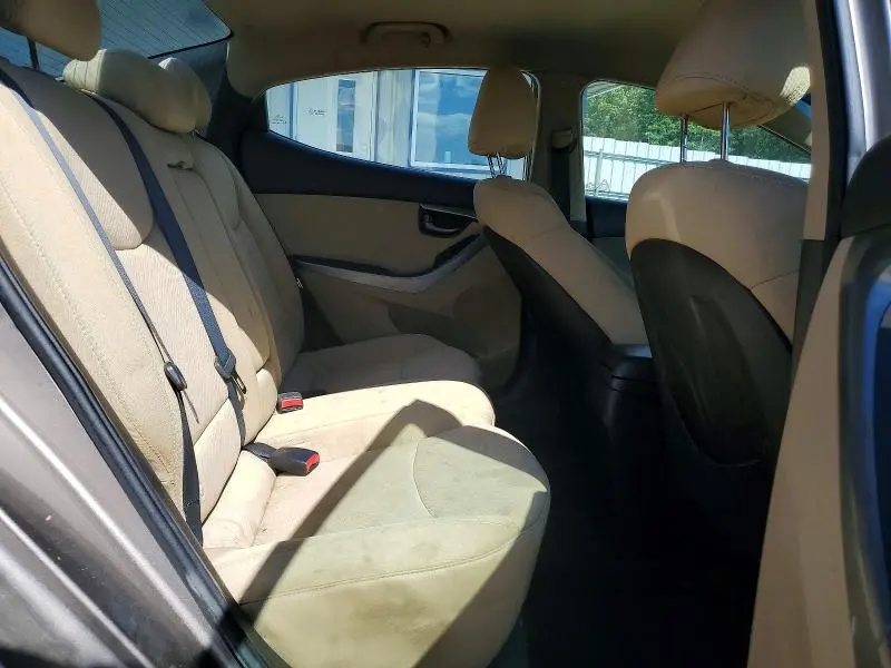2012 HYUNDAI ELANTRA GLS  