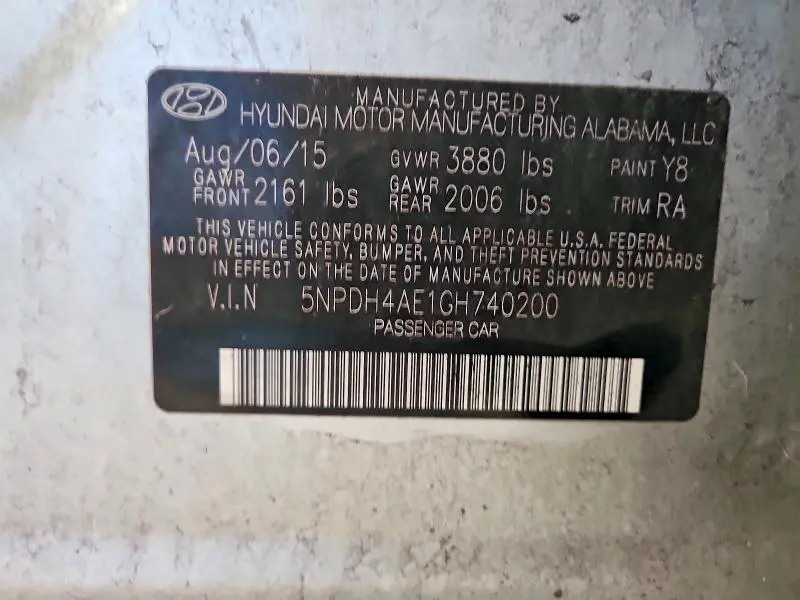 2016 HYUNDAI ELANTRA SE  