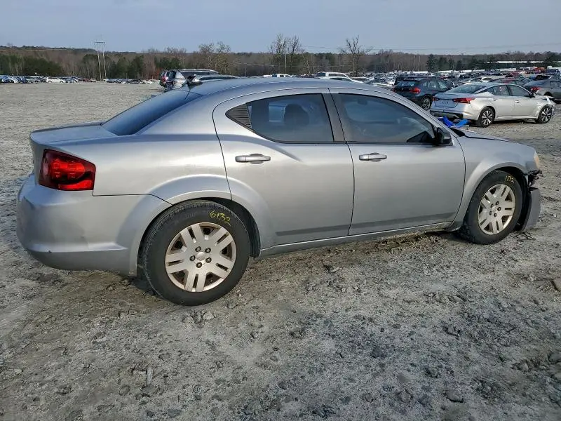 2013 DODGE AVENGER SE  
