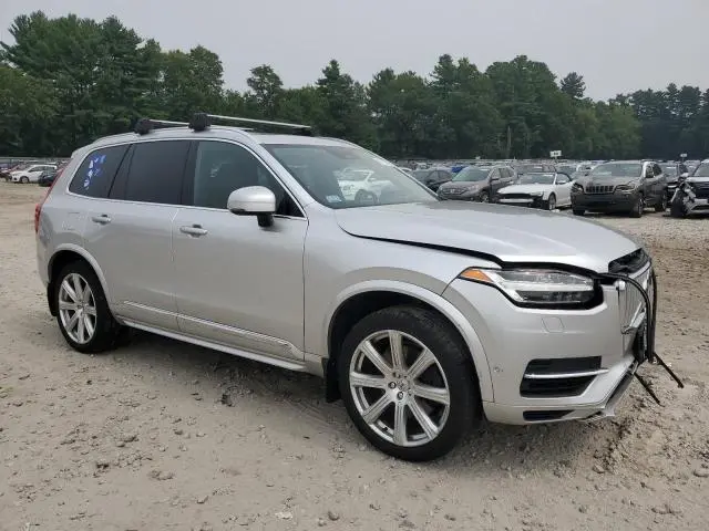 2018 VOLVO XC90 T8  