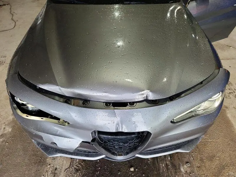 2019 ALFA ROMEO GIULIA TI  