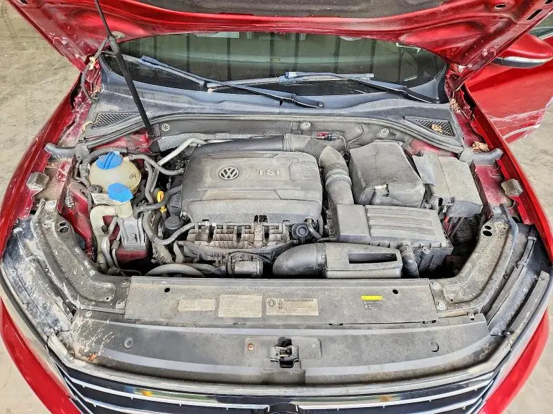 2017 VOLKSWAGEN PASSAT SE  