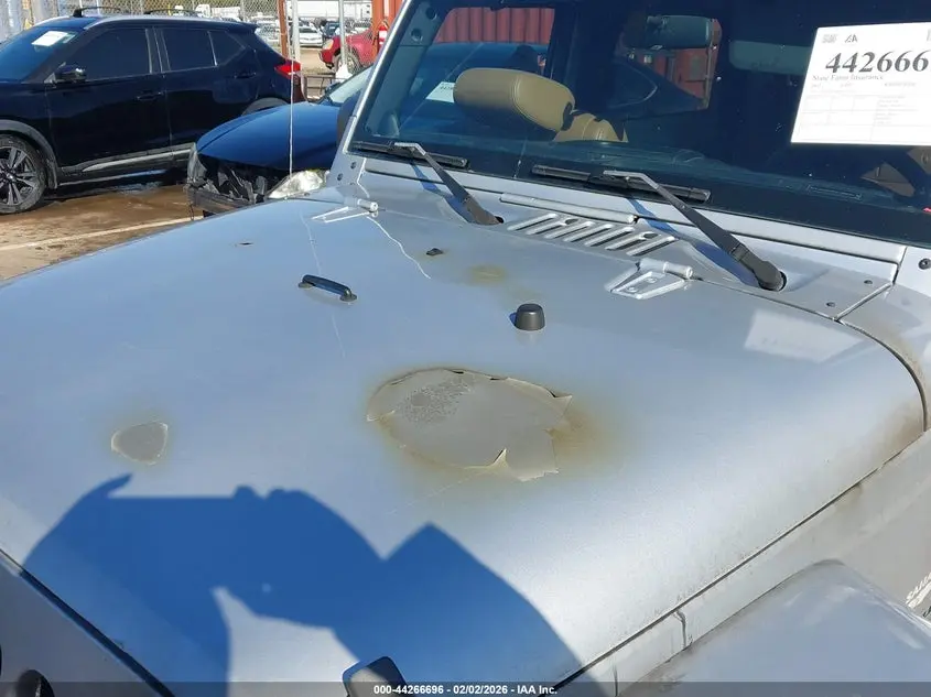 2011 JEEP WRANGLER SAHARA