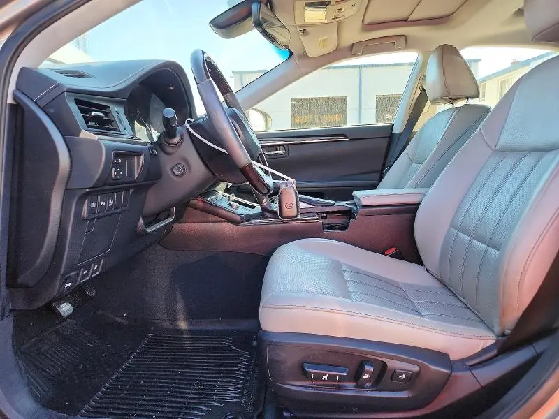 2017 LEXUS ES 350  