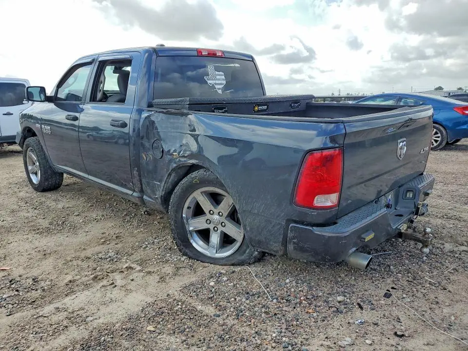 2014 RAM 1500 ST  