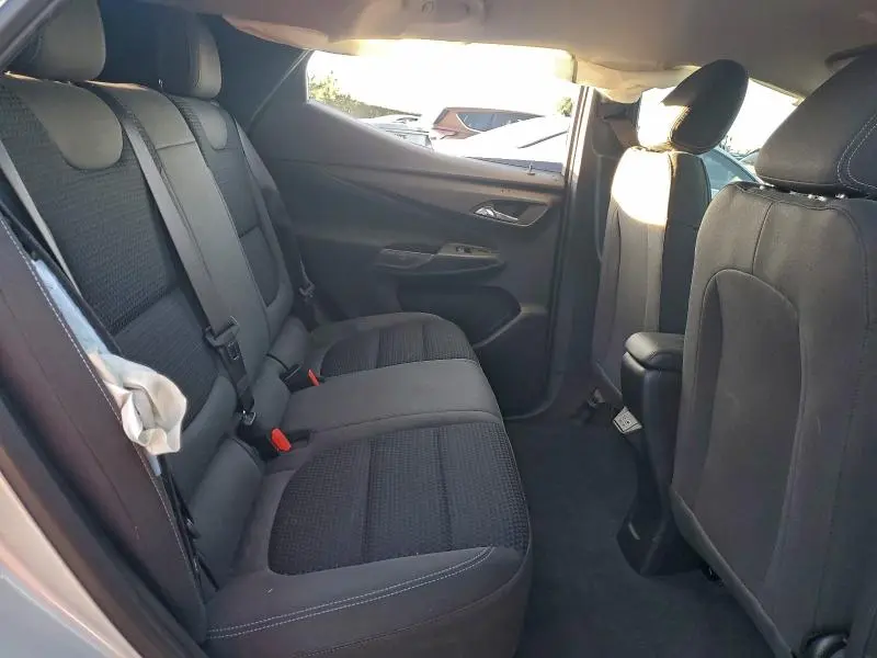 2022 CHEVROLET BOLT EUV LT  