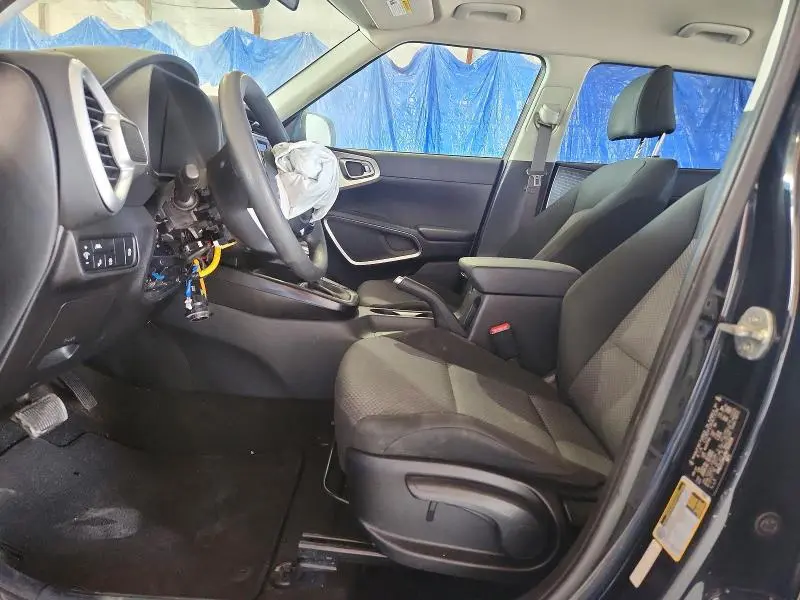 2022 KIA SOUL LX  