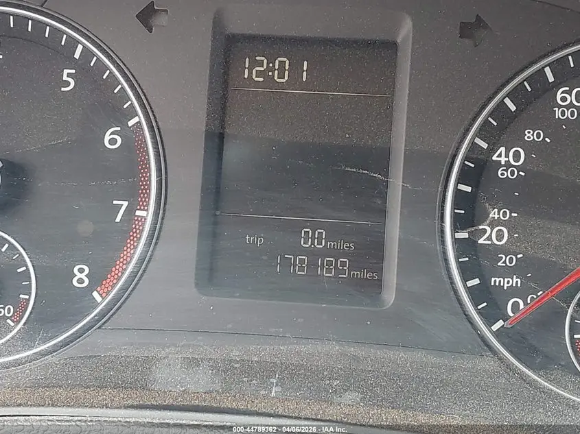 2015 VOLKSWAGEN PASSAT 1.8T LIMITED EDITION