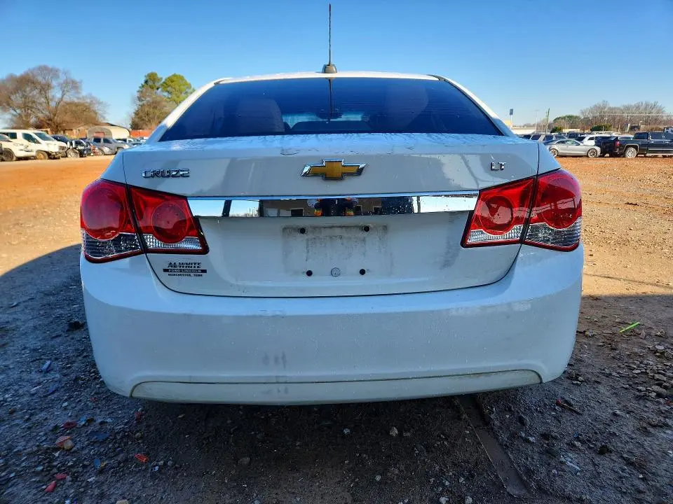 2015 CHEVROLET CRUZE LT  
