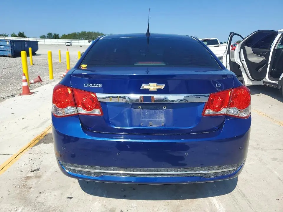 2012 CHEVROLET CRUZE LT  