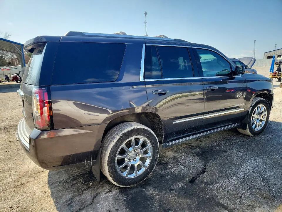 2017 GMC YUKON DENALI  