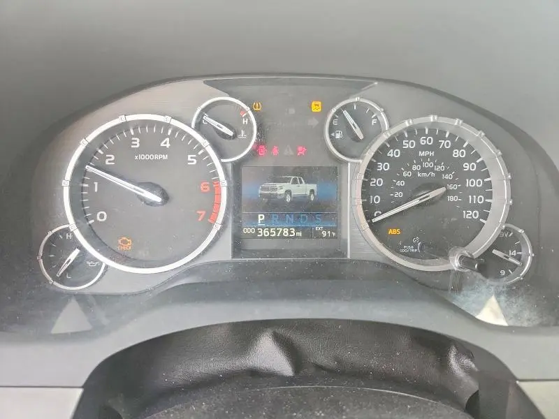 2016 TOYOTA TUNDRA CREWMAX SR5  